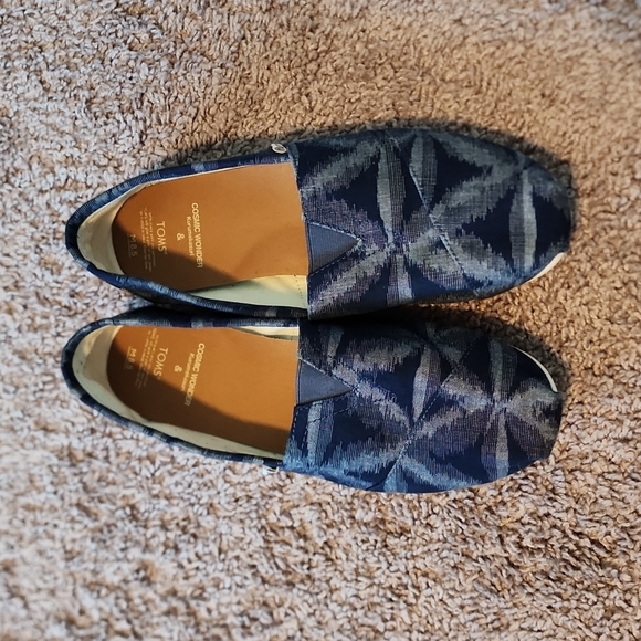 TOMS Cosmic Wonder Kurumekekasuri blue men's canvas shoes-8.5 - Picture 2 of 10